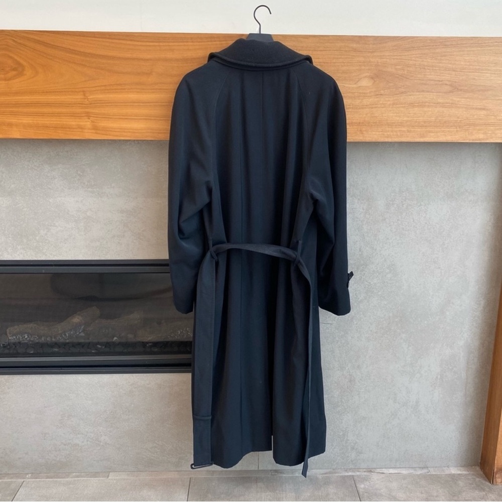 Burberry Men’s Black Long Waterloo Heritage Trench Coat, Size 34 - Picture 10 of 16